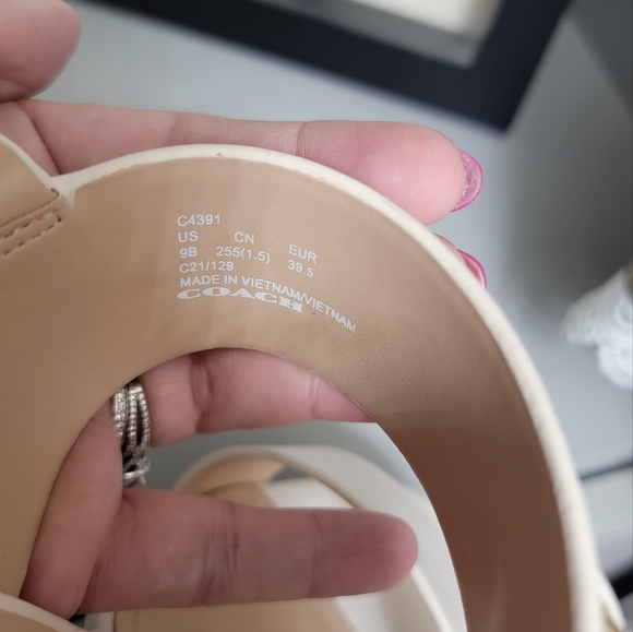 Coach shoes - Picture 6 of 6